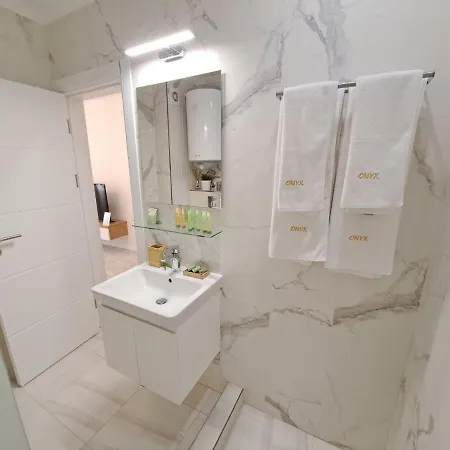 Onyx 2 Private Apartman