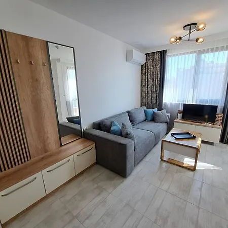Onyx 2 Private Apartman *